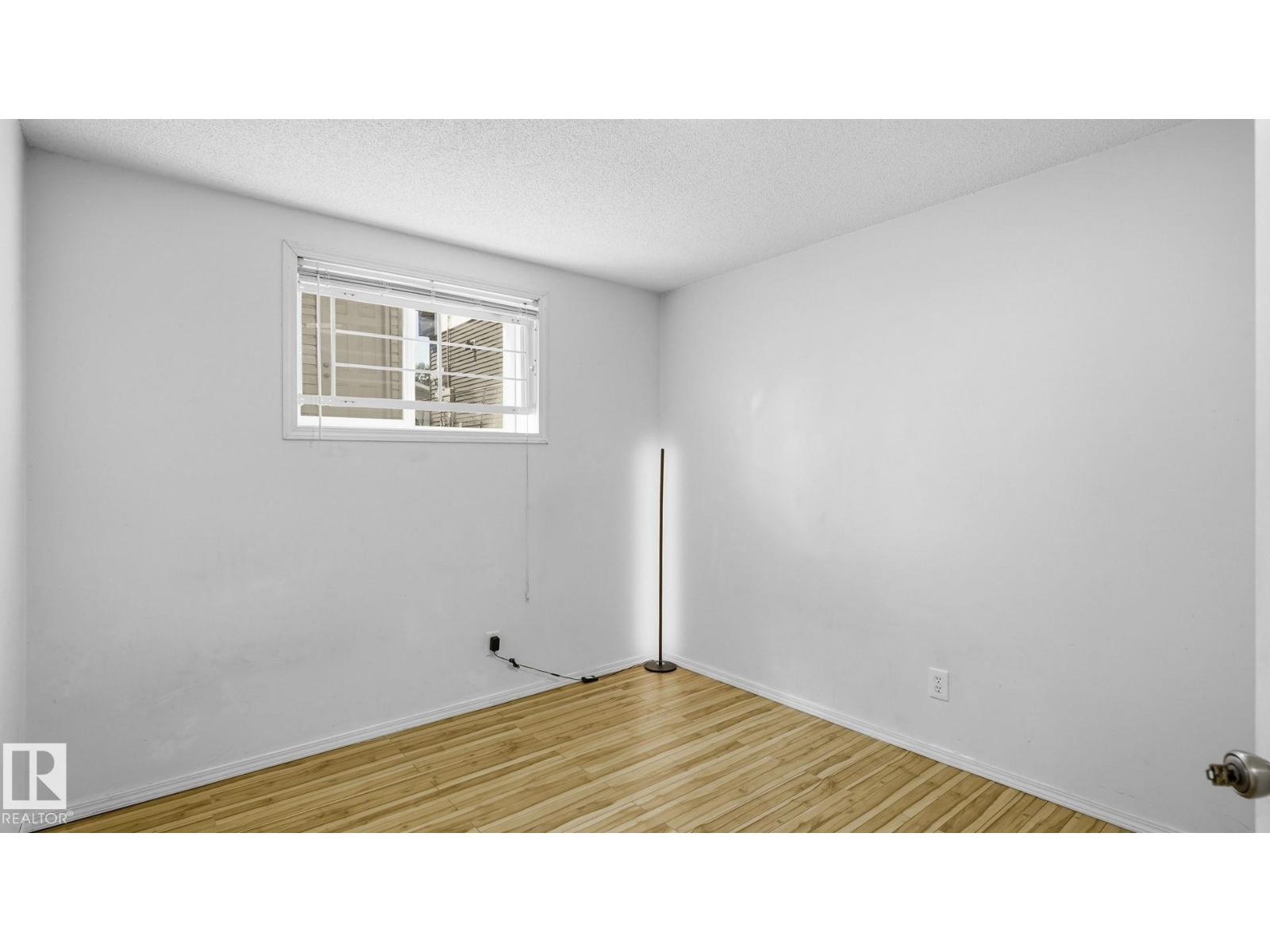 12002 91 St Nw Property Photo 32