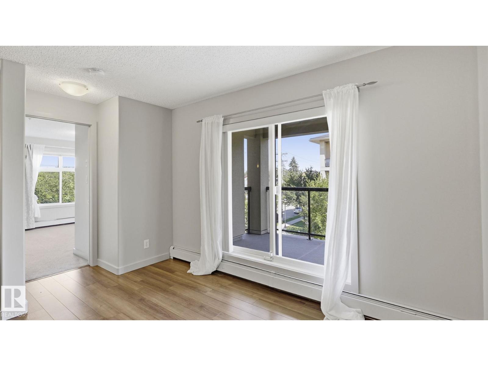 #361 7805 71 St Nw Property Photo 8