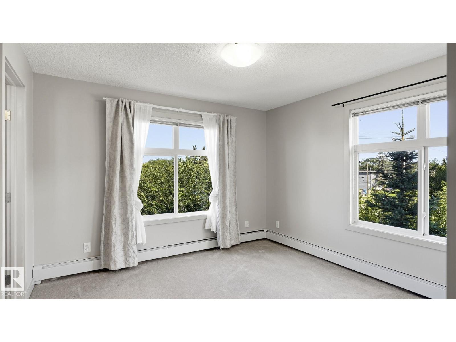 #361 7805 71 St Nw Property Photo 11