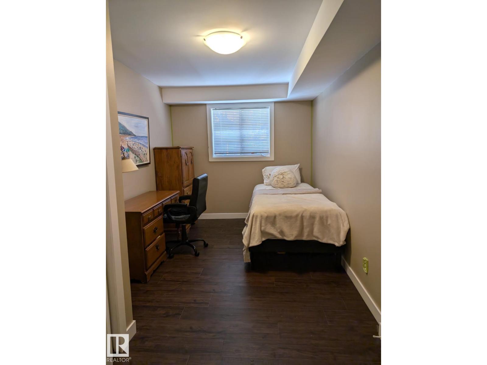 11724 88 St Nw Property Photo 9