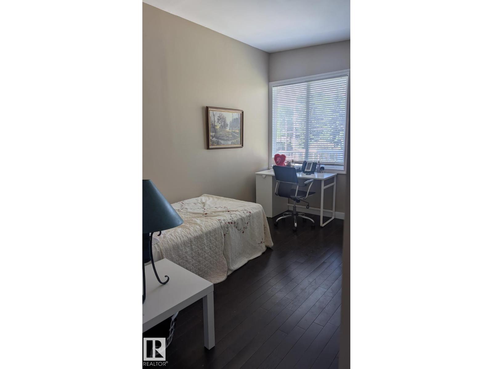 11724 88 St Nw Property Photo 10