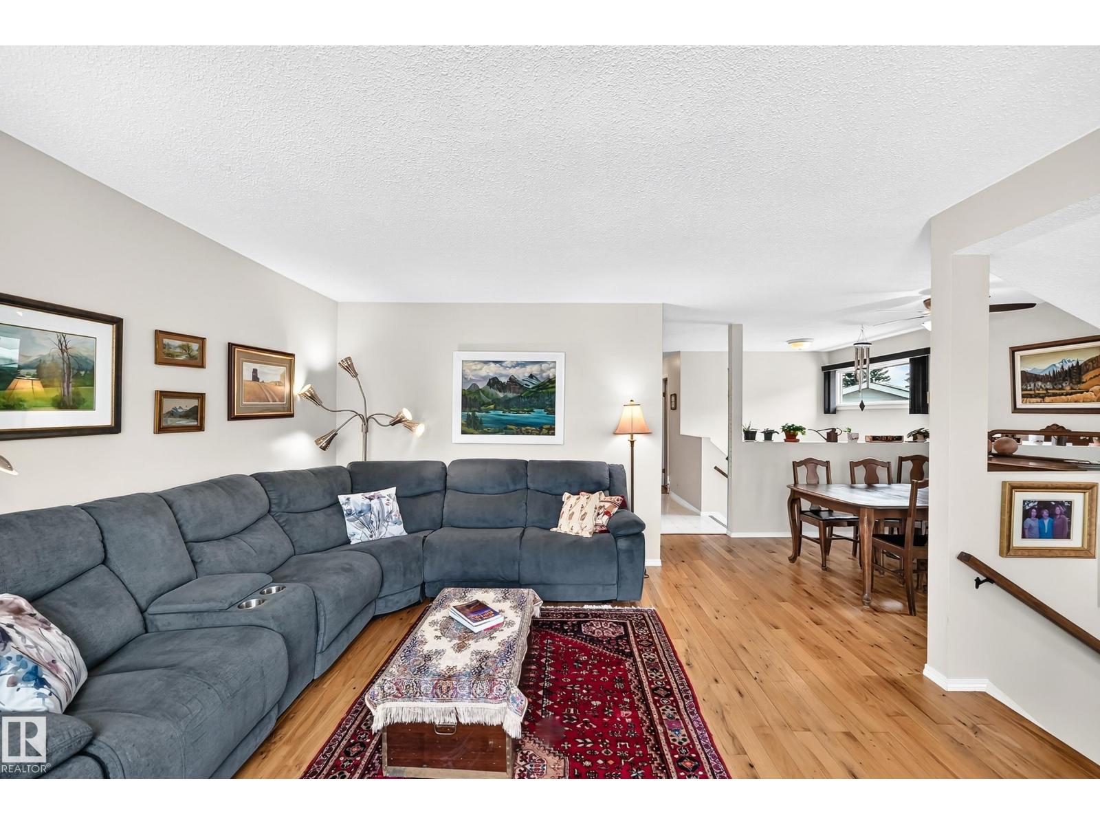 371 Kirkpatrick Cr Nw Property Photo 7