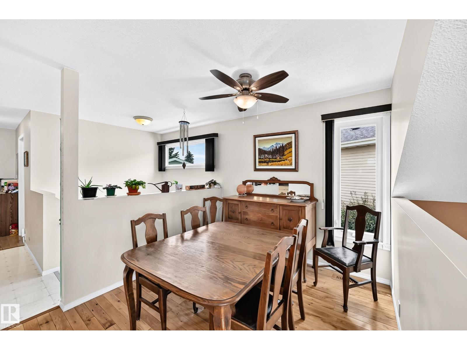 371 Kirkpatrick Cr Nw Property Photo 14