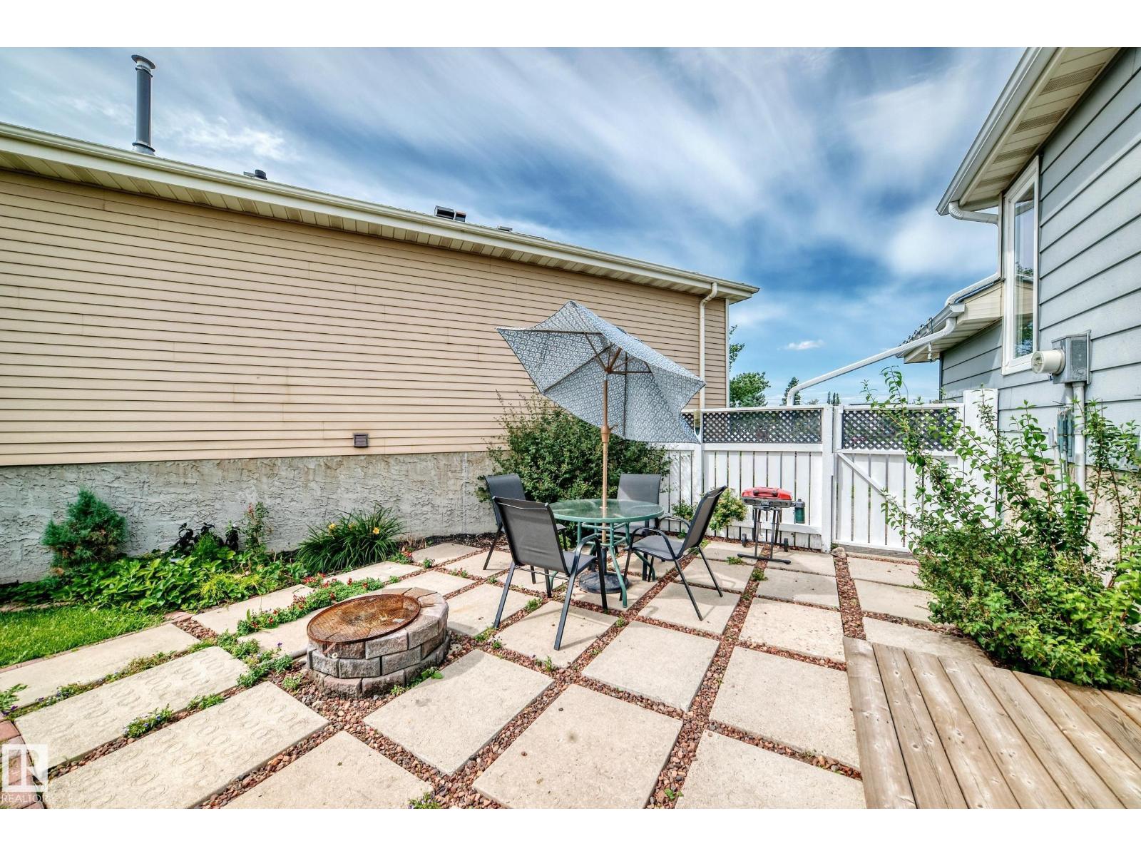 371 Kirkpatrick Cr Nw Property Photo 44