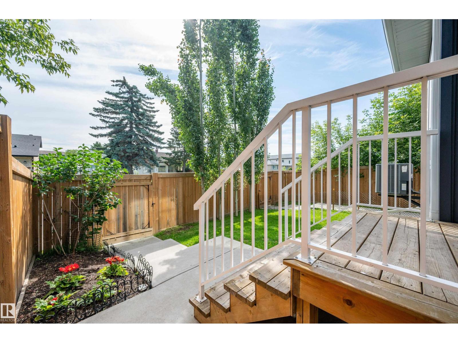 11444 82 St Nw Property Photo 4