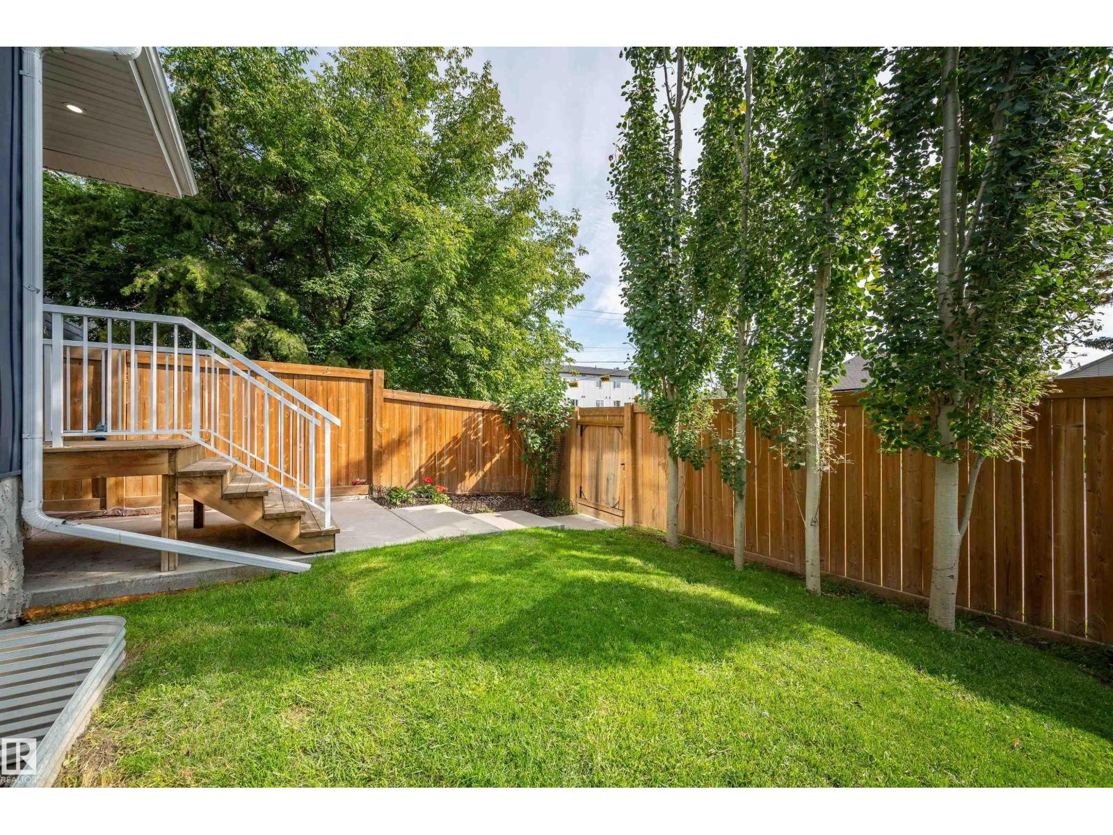 11444 82 St Nw Property Photo 6