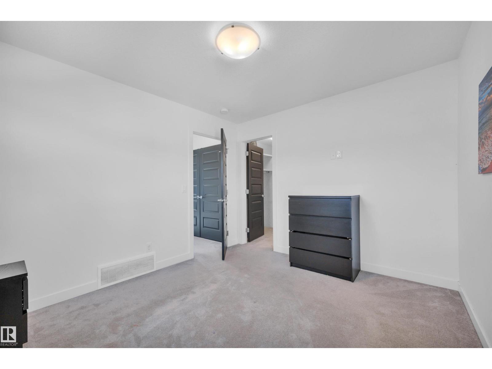 11444 82 St Nw Property Photo 27
