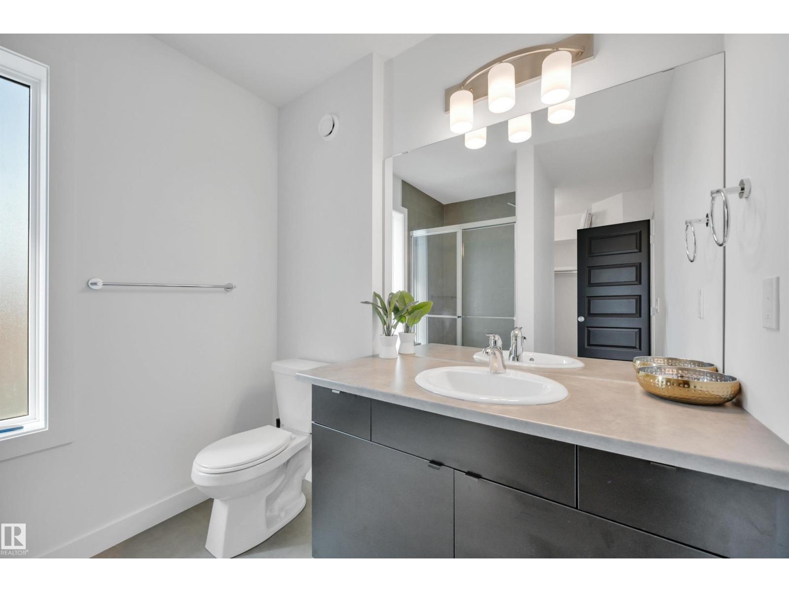 11444 82 St Nw Property Photo 28