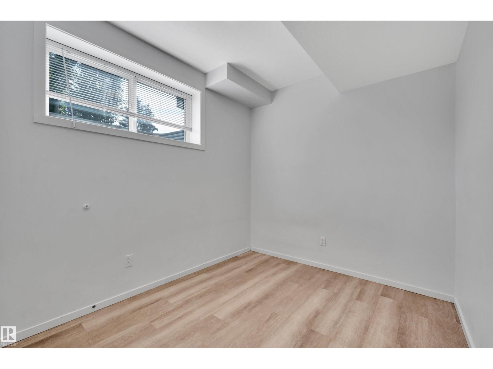 11444 82 St Nw Property Photo 43