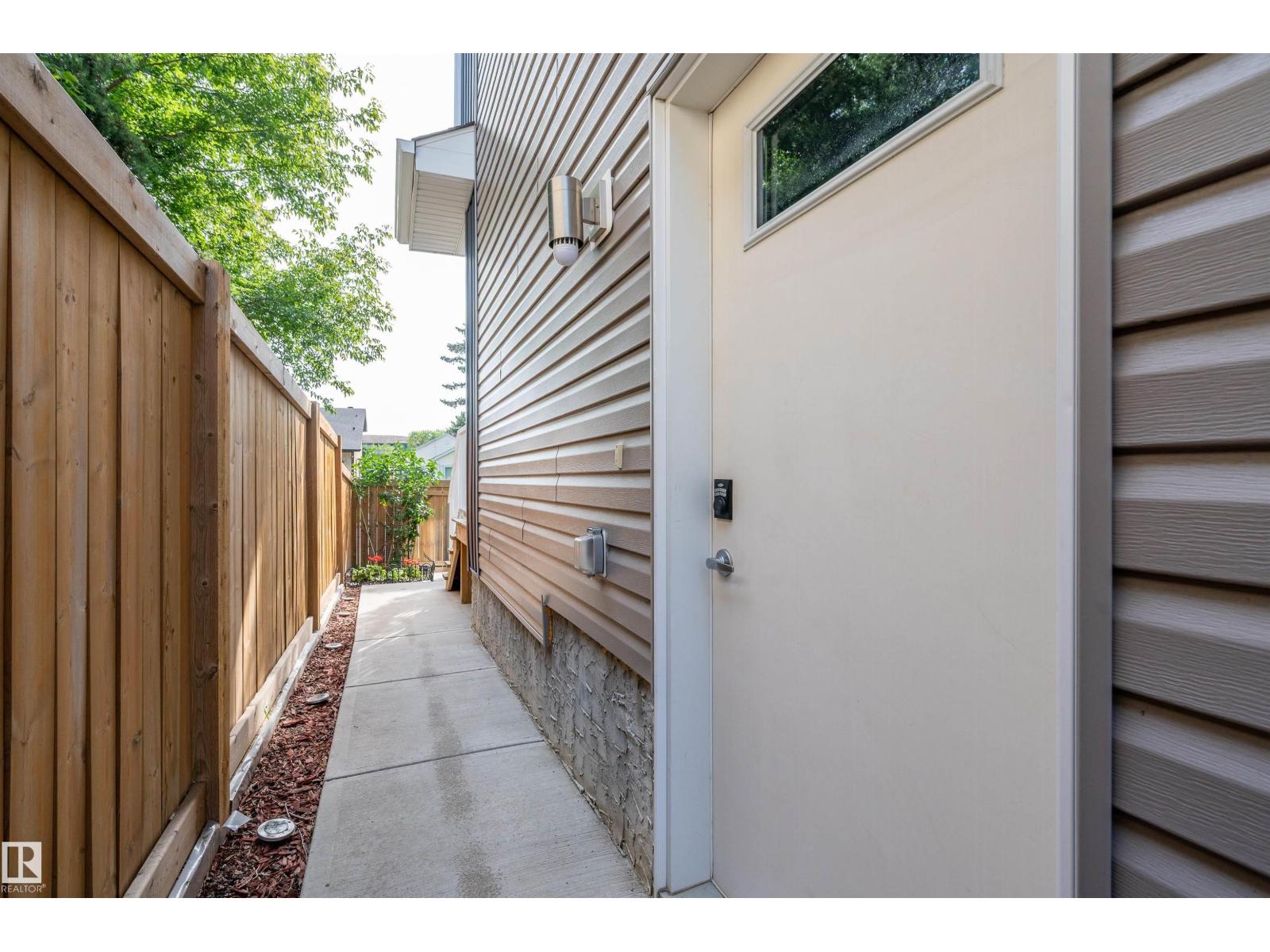 11444 82 St Nw Property Photo 47