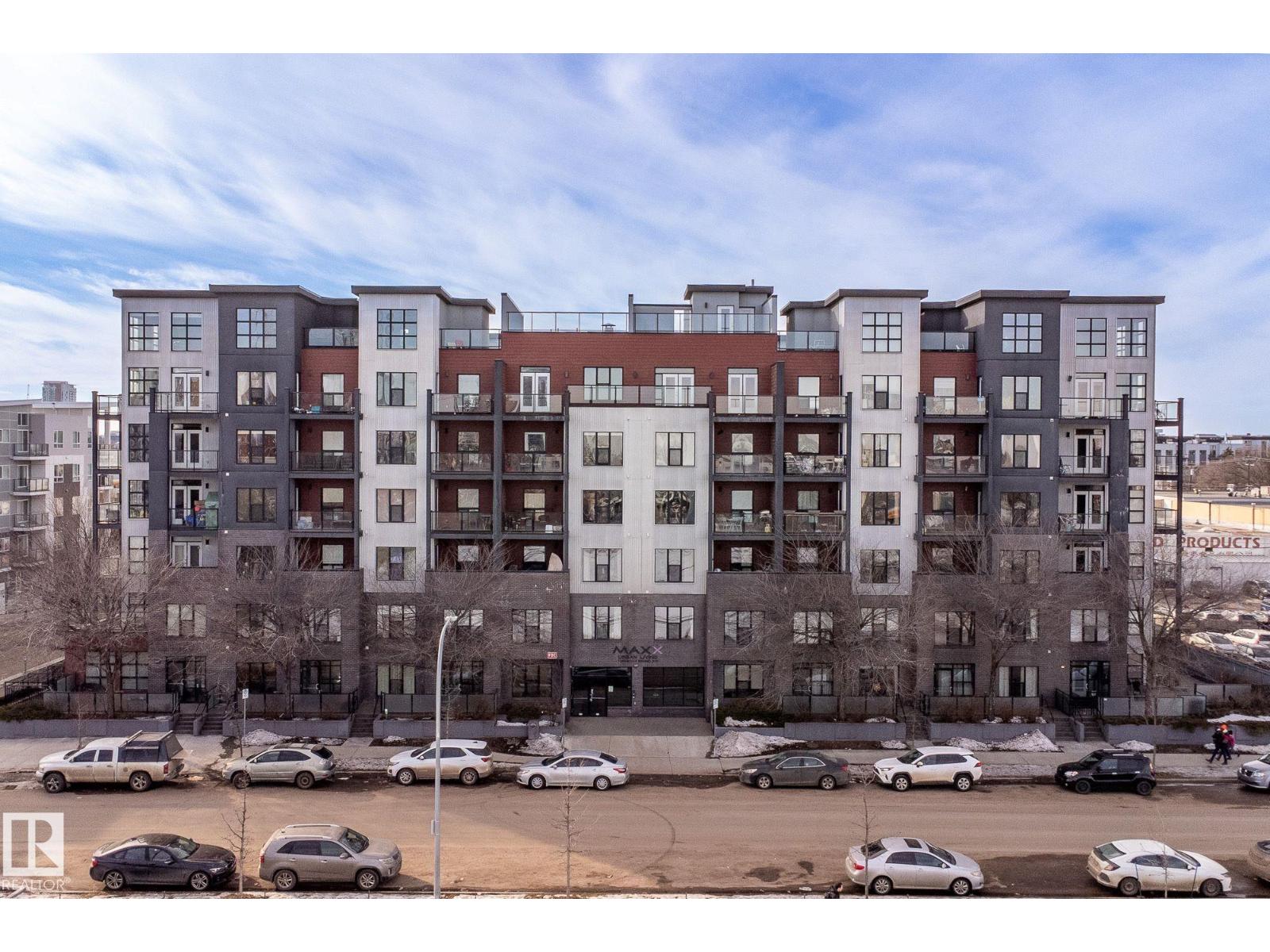 #209 10518 113 St Nw Property Photo 1