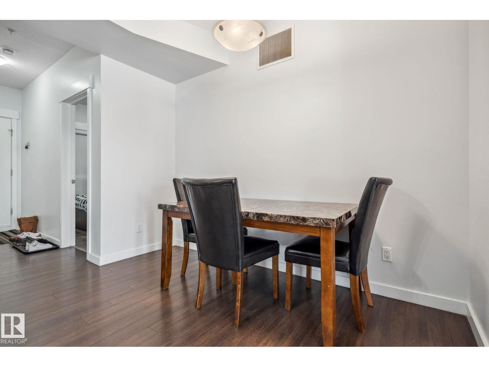 #209 10518 113 St Nw Property Photo 10