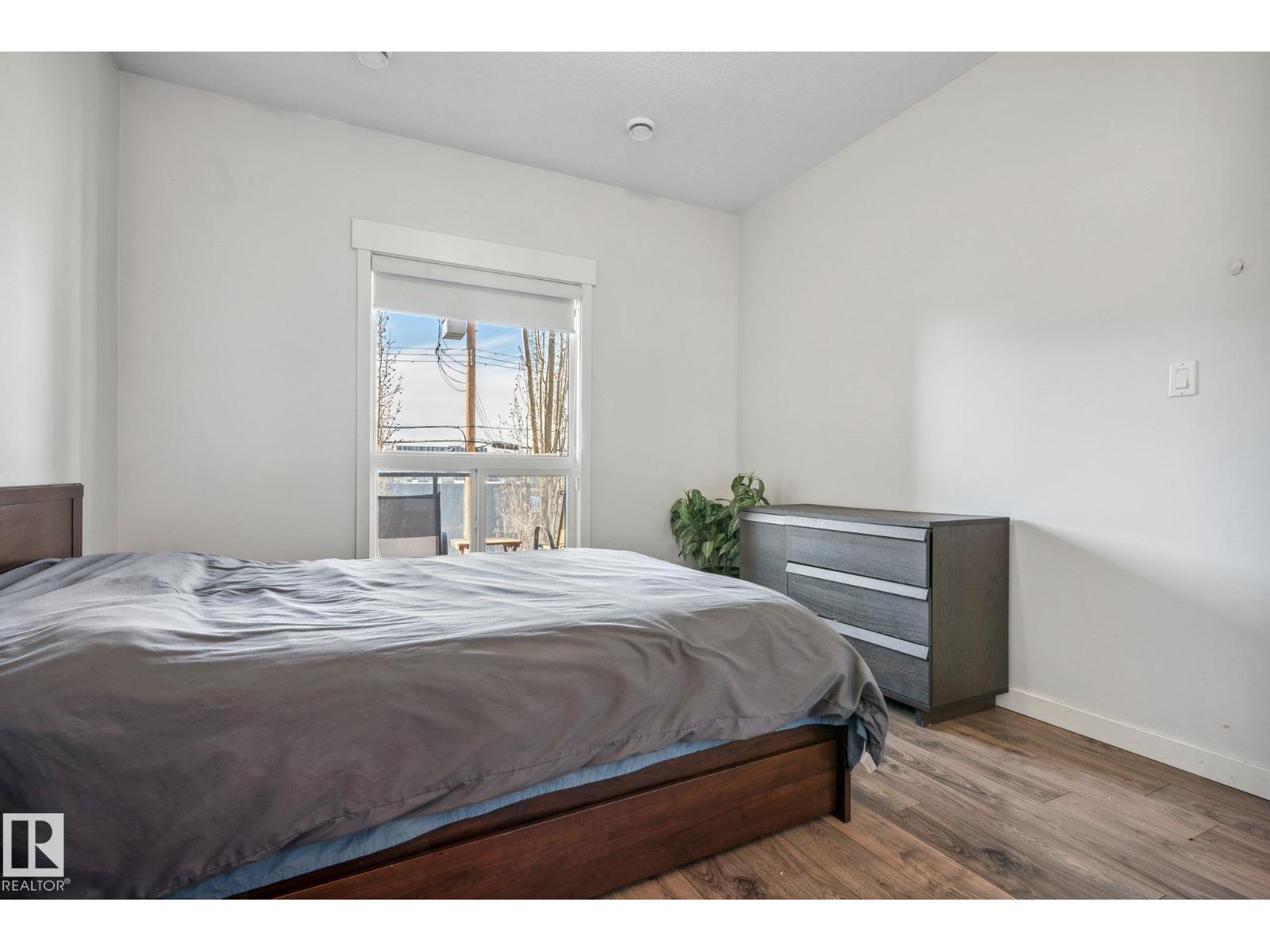 #209 10518 113 St Nw Property Photo 18