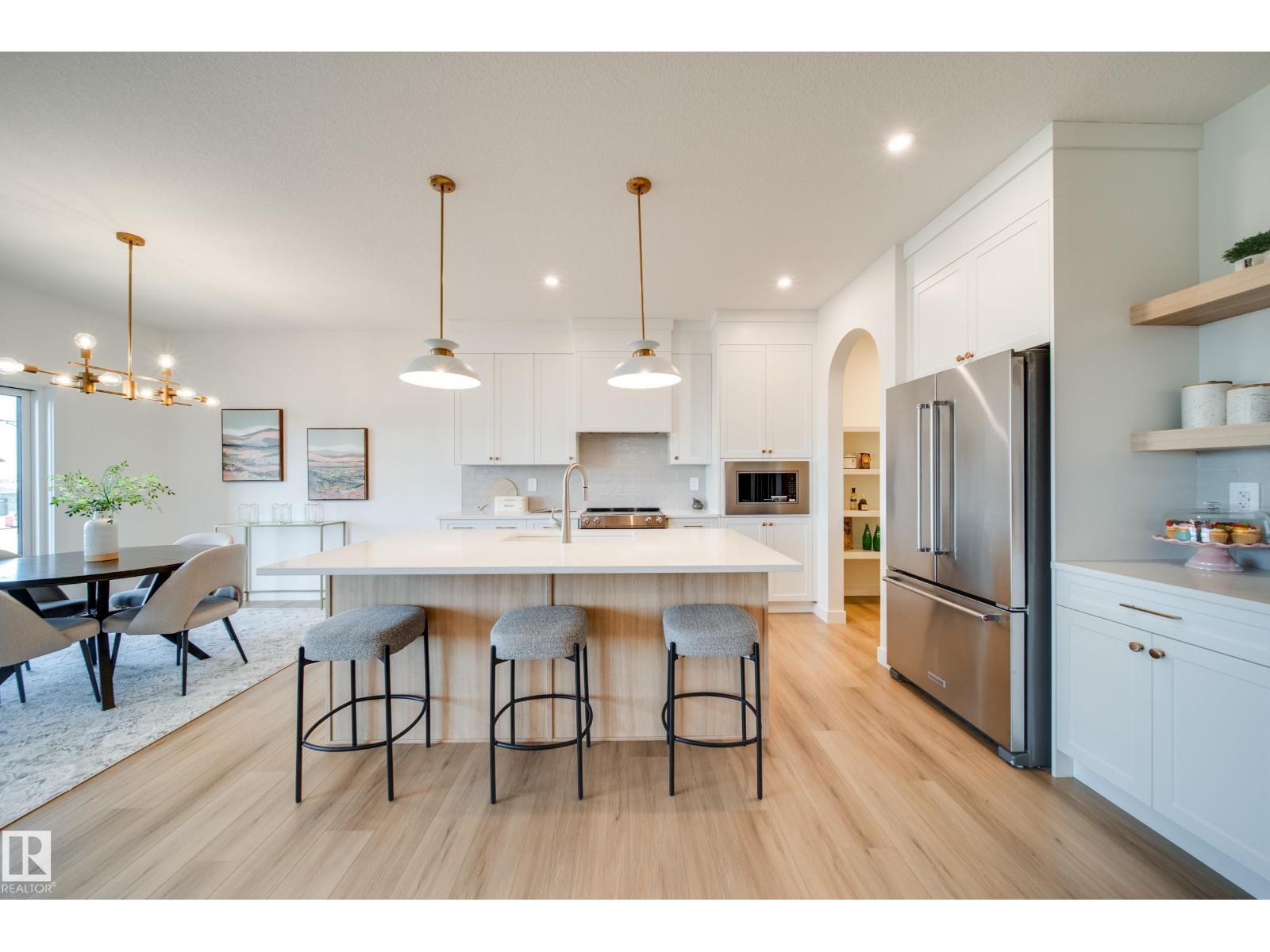 54 Clichy Cl Property Photo 1