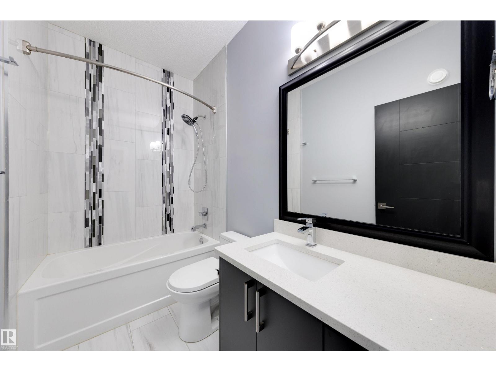9013 90 St Nw Property Photo 16