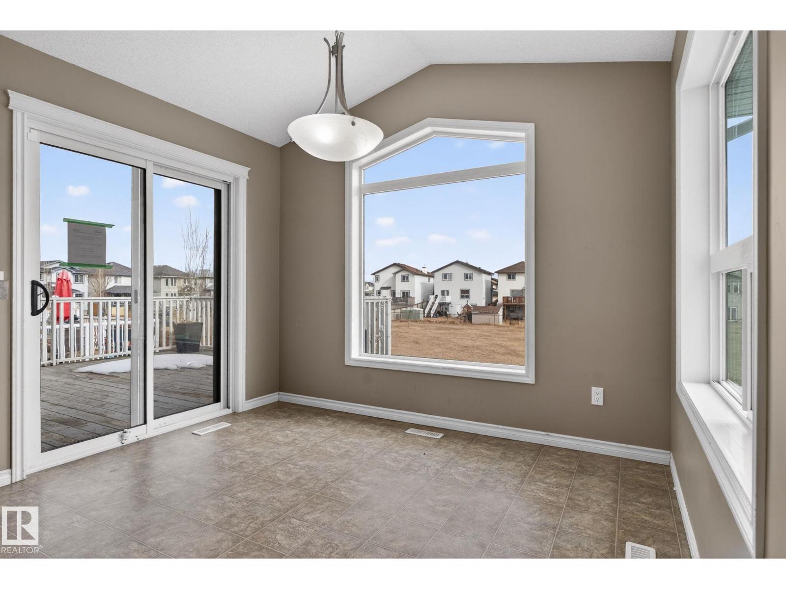 96 Dalquist Ba Property Photo 7