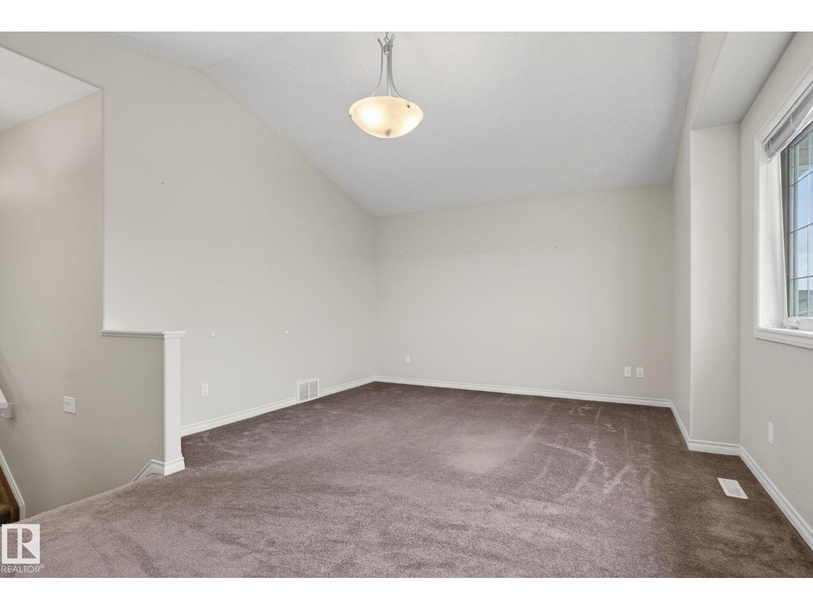 96 Dalquist Ba Property Photo 14