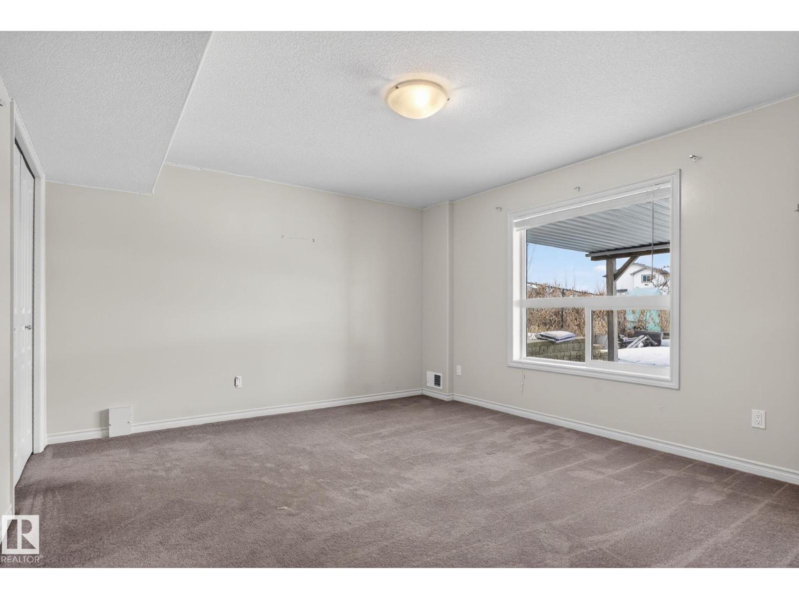 96 Dalquist Ba Property Photo 37