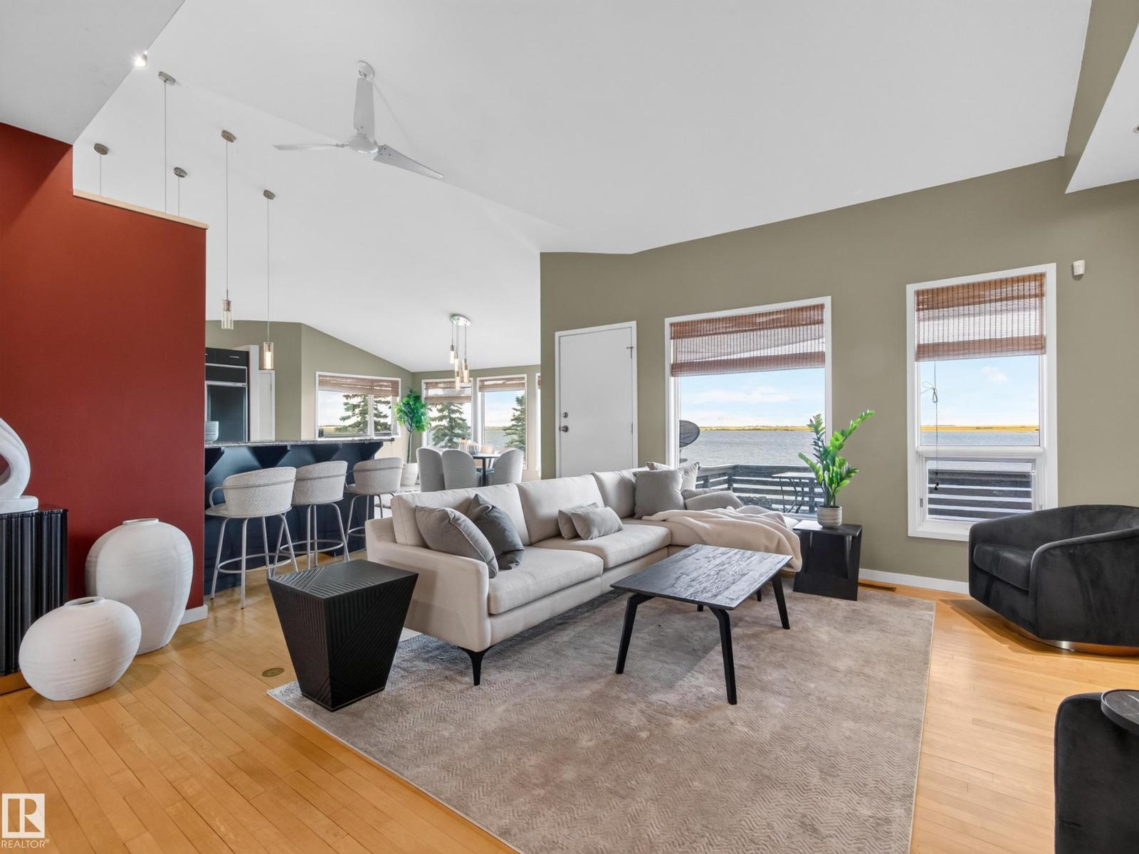 48208 Range Road Property Photo 16
