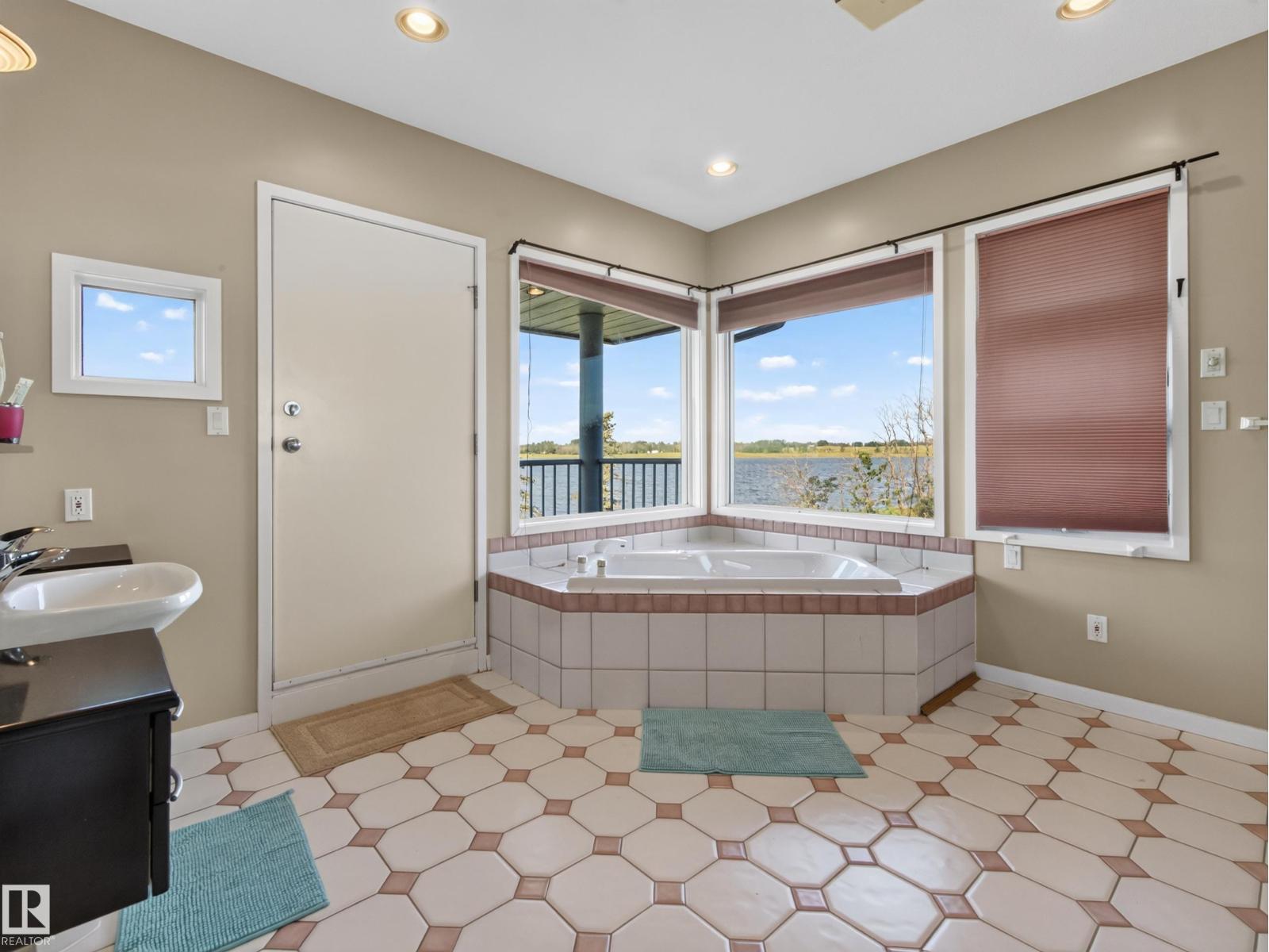 48208 Range Road Property Photo 49