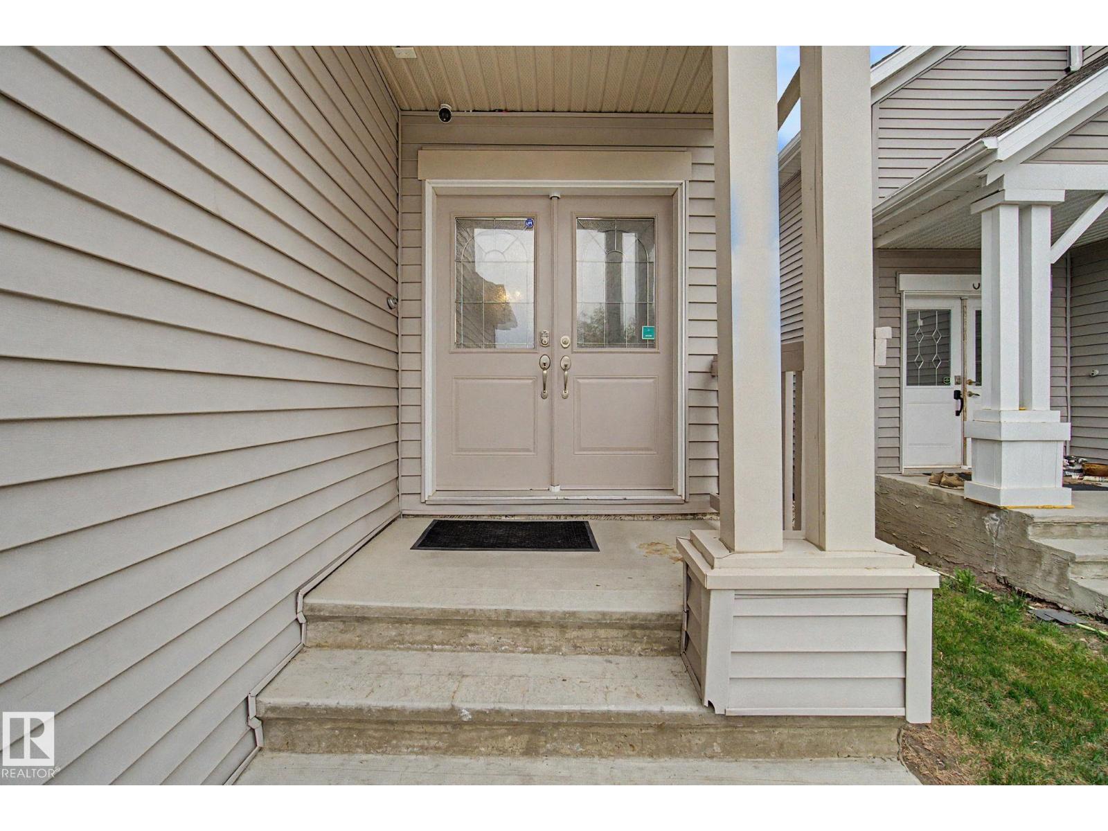 6016 10 Av Sw Property Photo 3