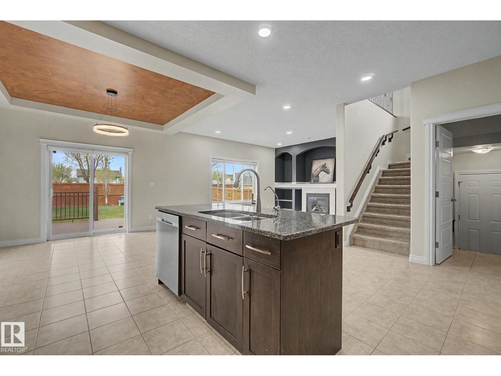 6016 10 Av Sw Property Photo 12
