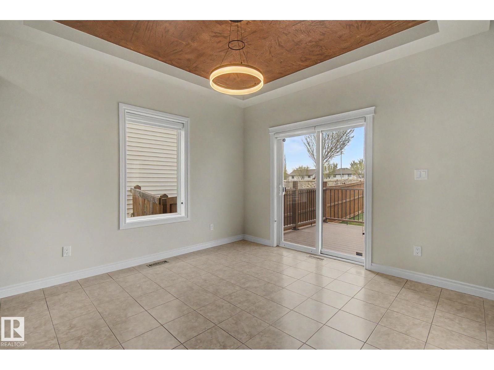 6016 10 Av Sw Property Photo 13