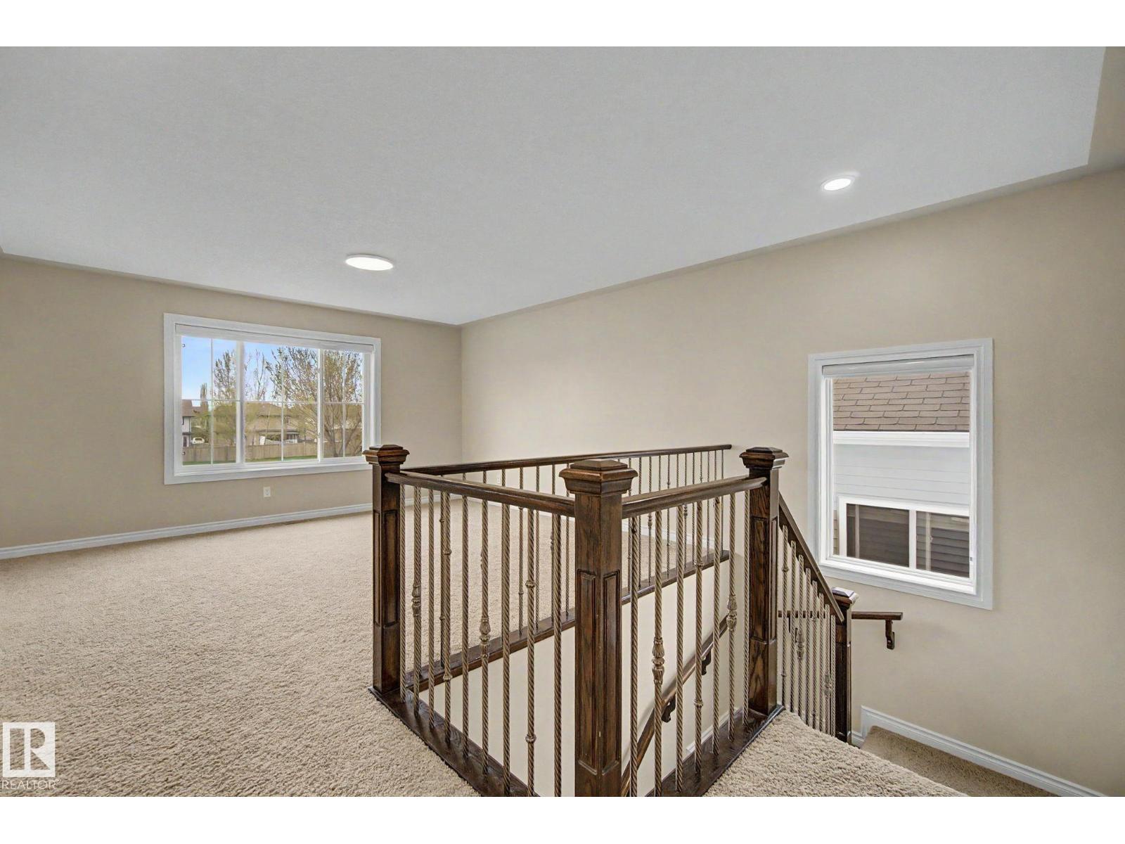 6016 10 Av Sw Property Photo 22