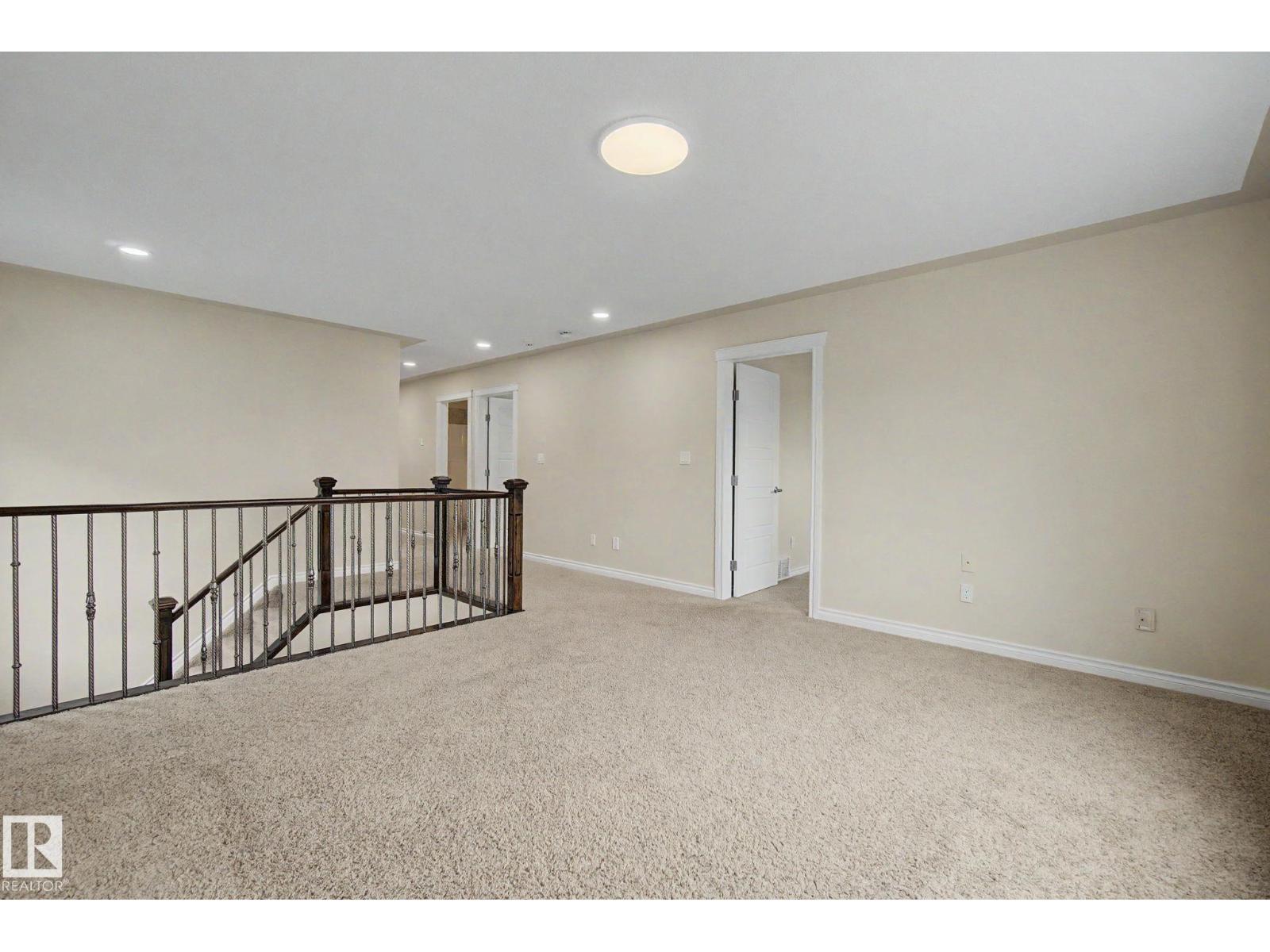 6016 10 Av Sw Property Photo 25
