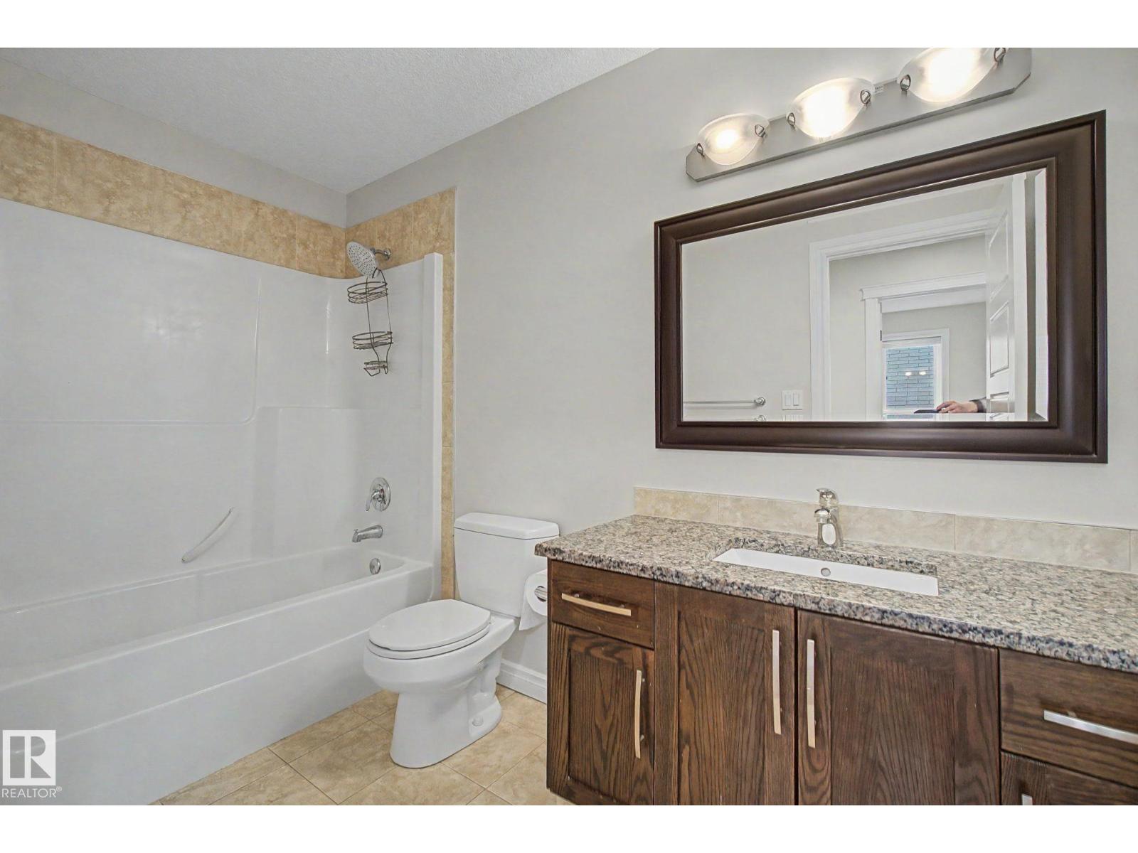 6016 10 Av Sw Property Photo 30