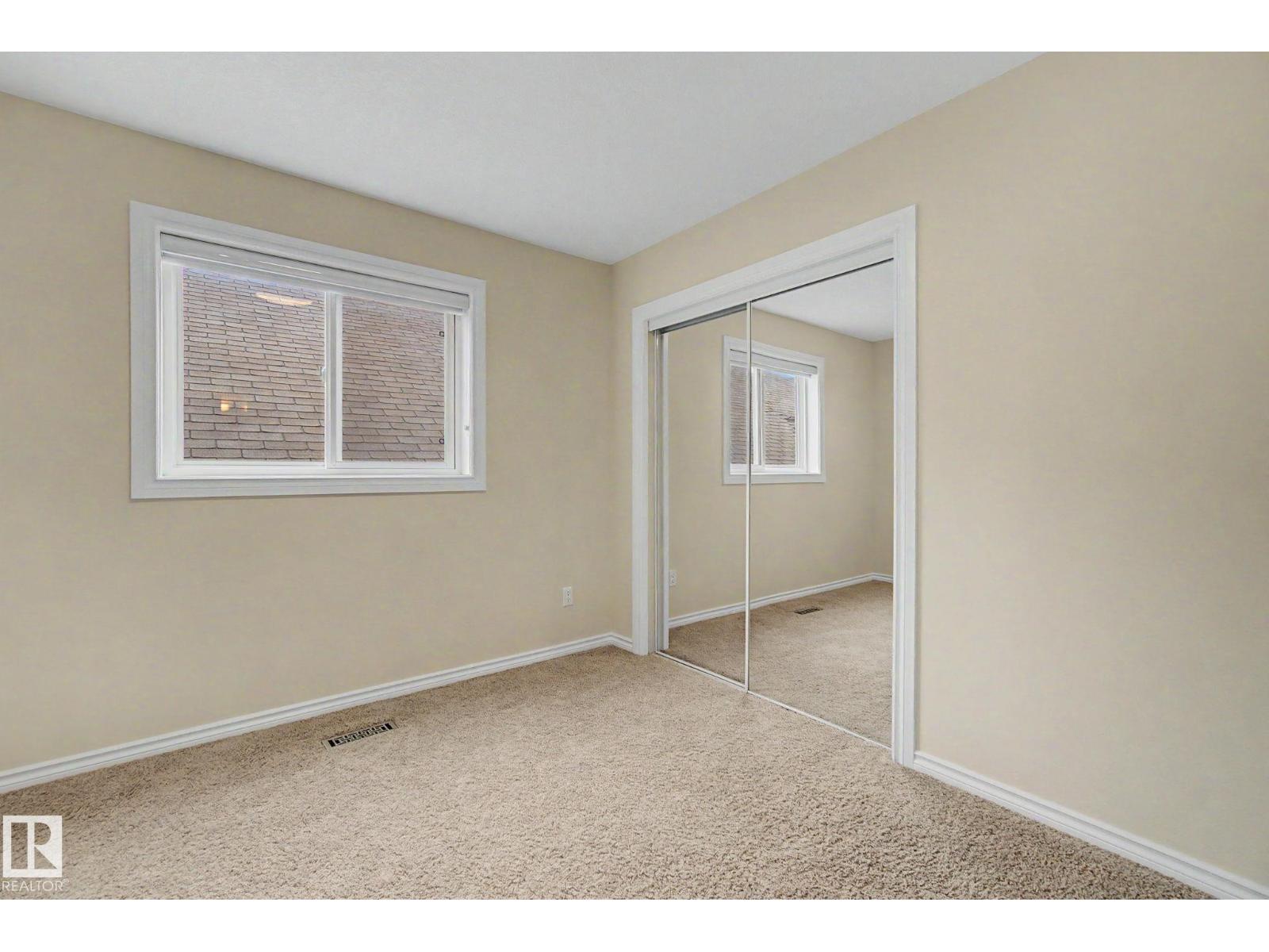 6016 10 Av Sw Property Photo 34