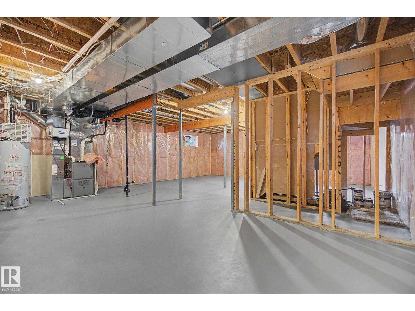 6016 10 Av Sw Property Photo 50