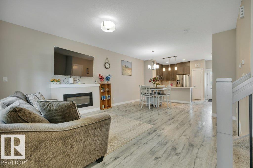 729 Berg Lo Property Photo 5