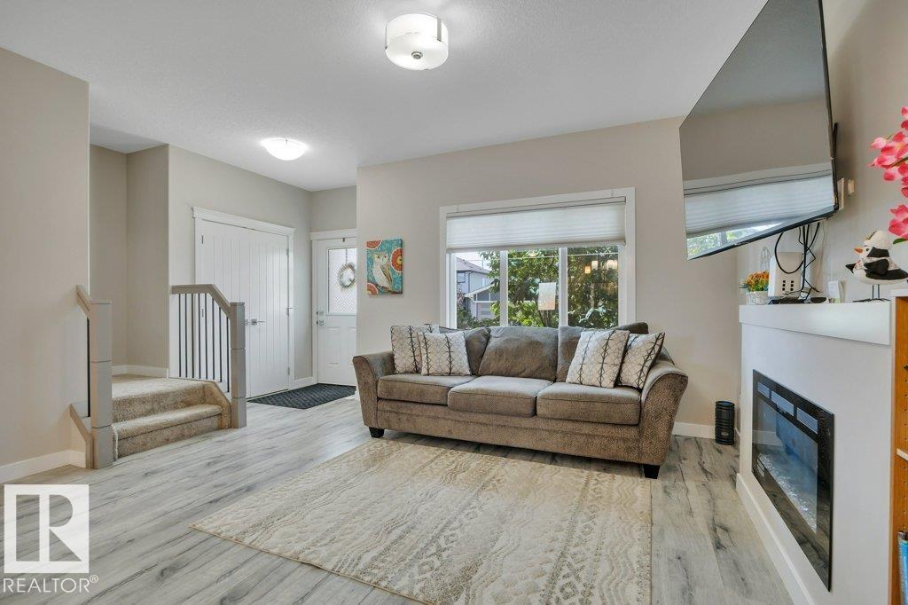729 Berg Lo Property Photo 7