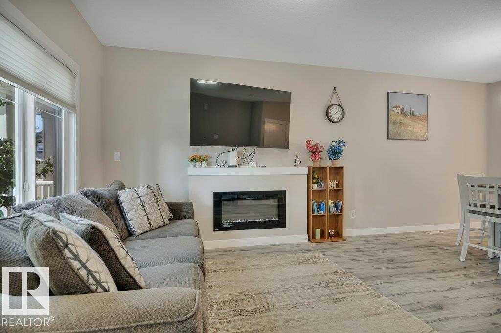 729 Berg Lo Property Photo 10