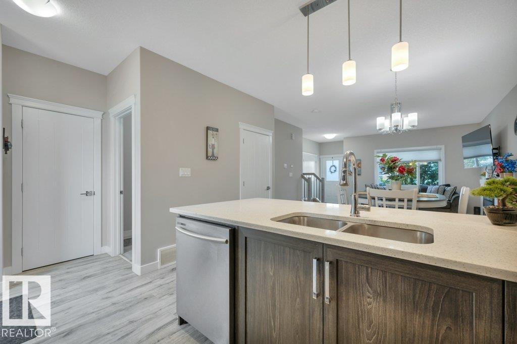 729 Berg Lo Property Photo 13