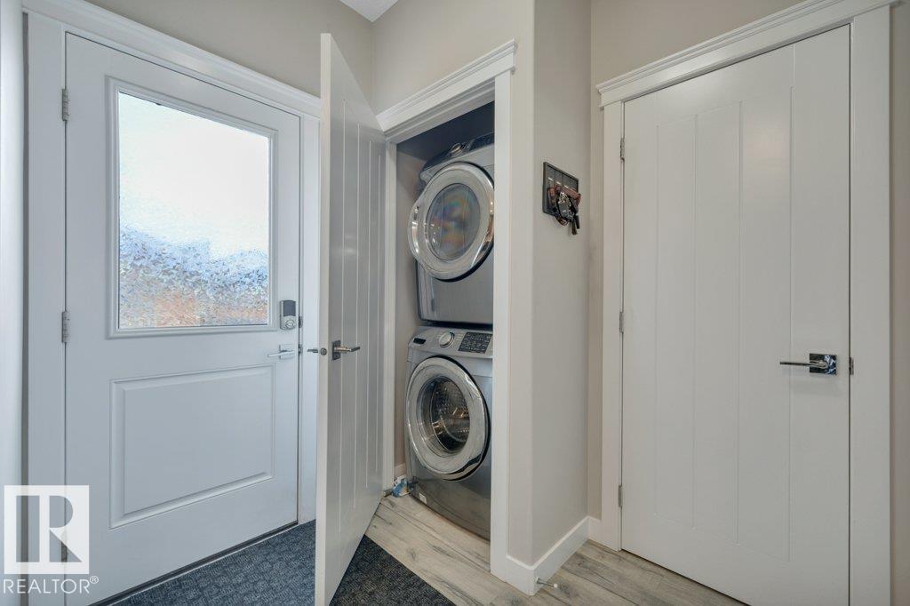 729 Berg Lo Property Photo 17