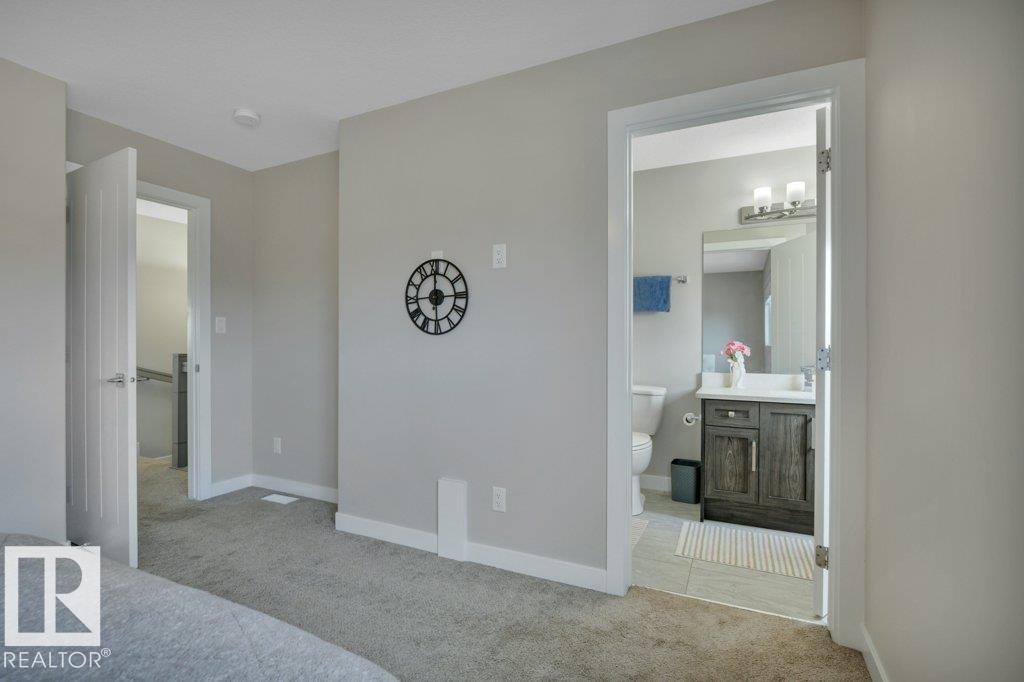 729 Berg Lo Property Photo 23