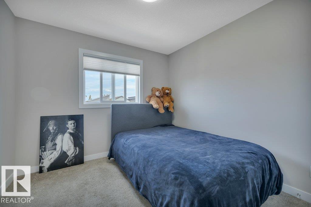 729 Berg Lo Property Photo 27