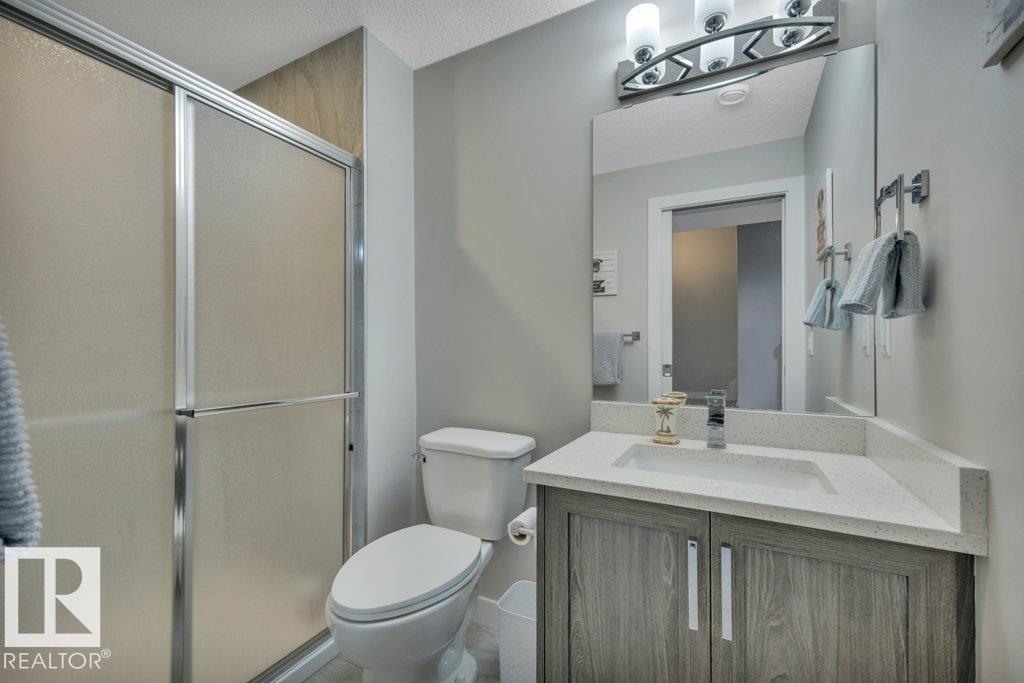 729 Berg Lo Property Photo 43