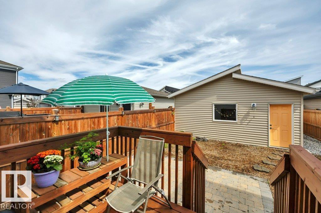 729 Berg Lo Property Photo 51