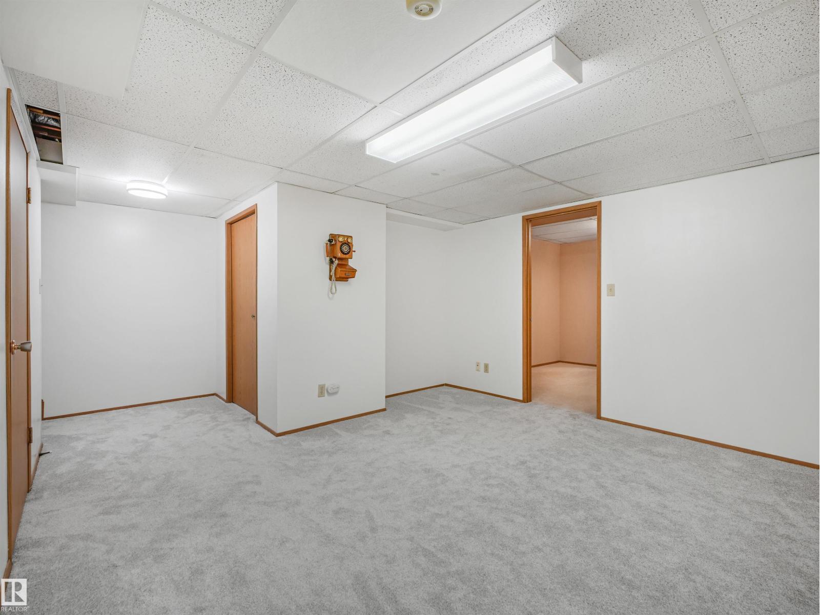 5749 189 St Nw Property Photo 24