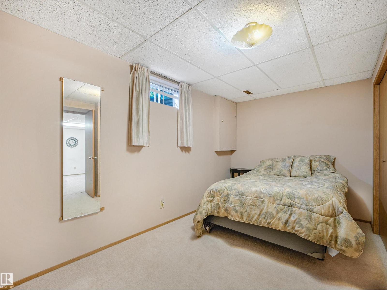 5749 189 St Nw Property Photo 26