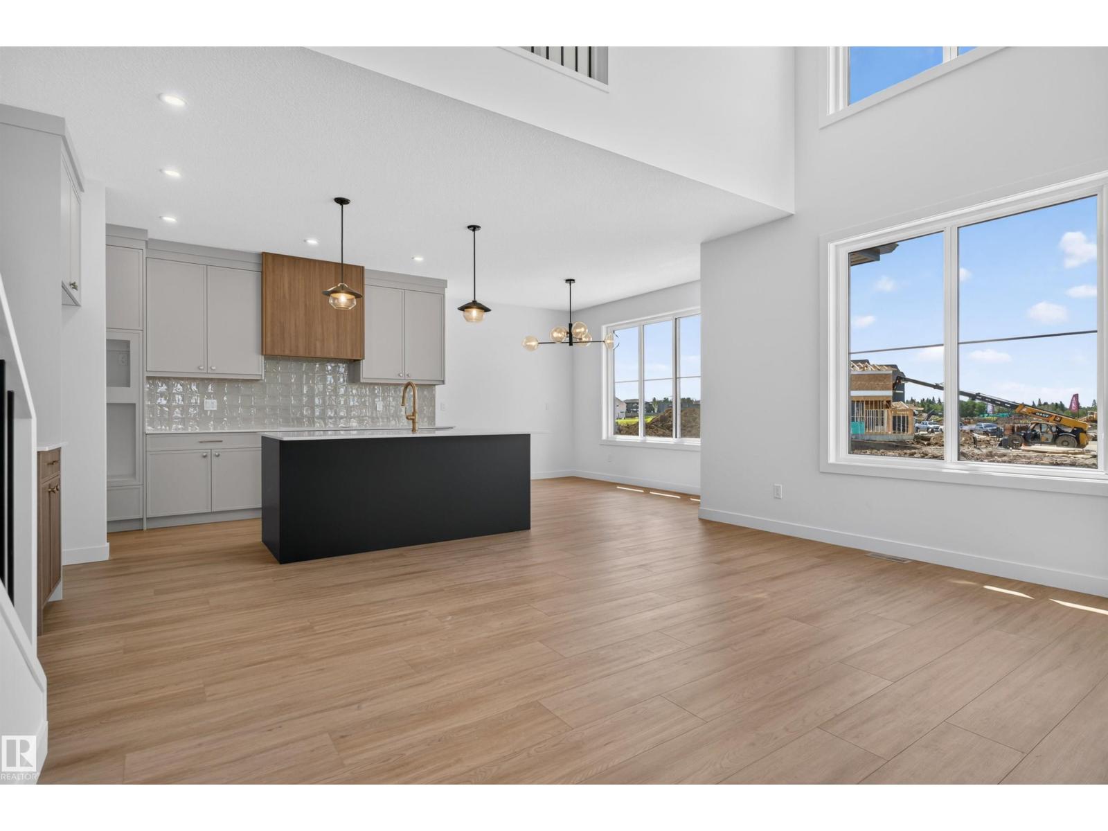 273 Paterson Li Sw Property Photo 18