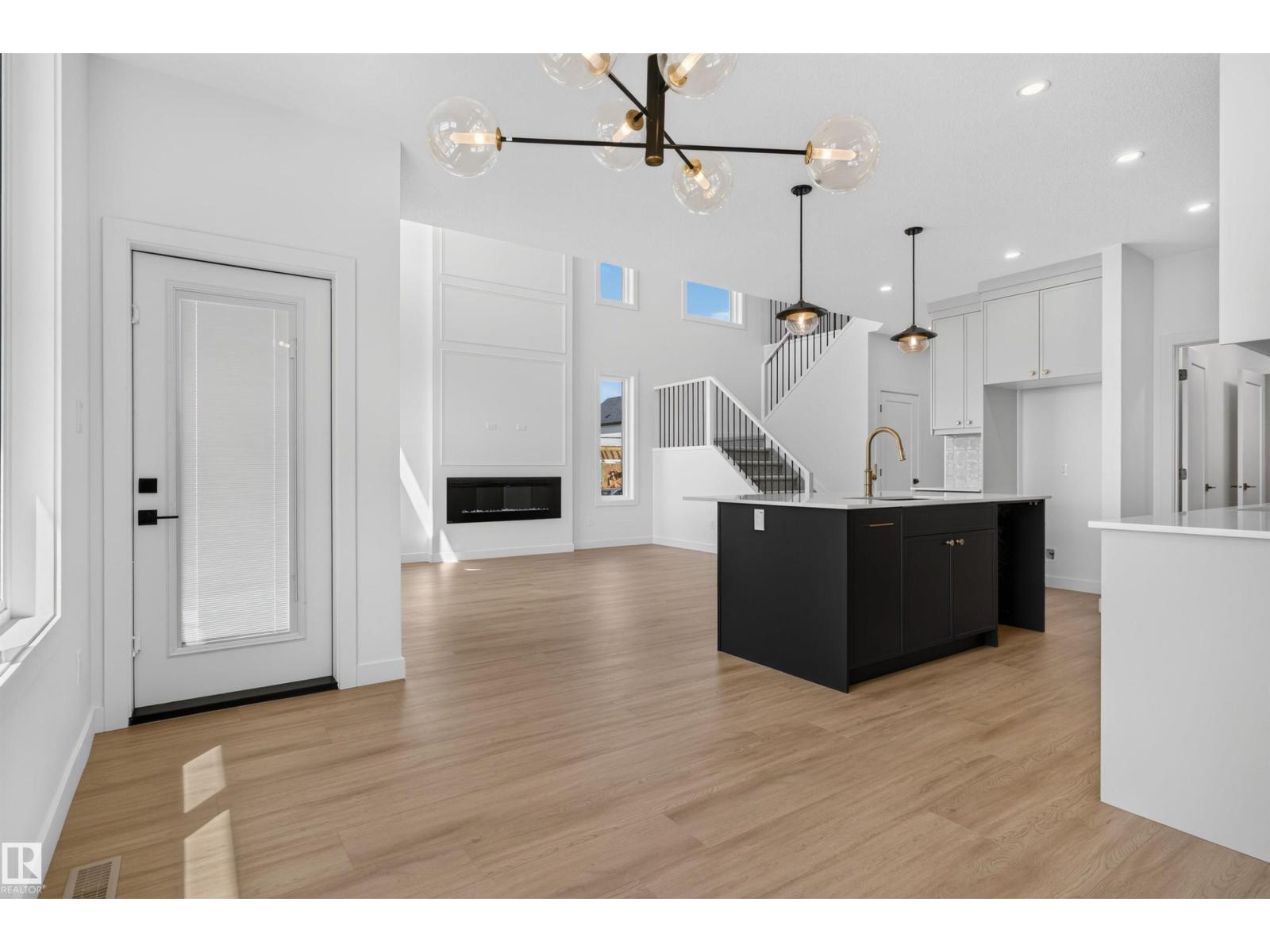 273 Paterson Li Sw Property Photo 23