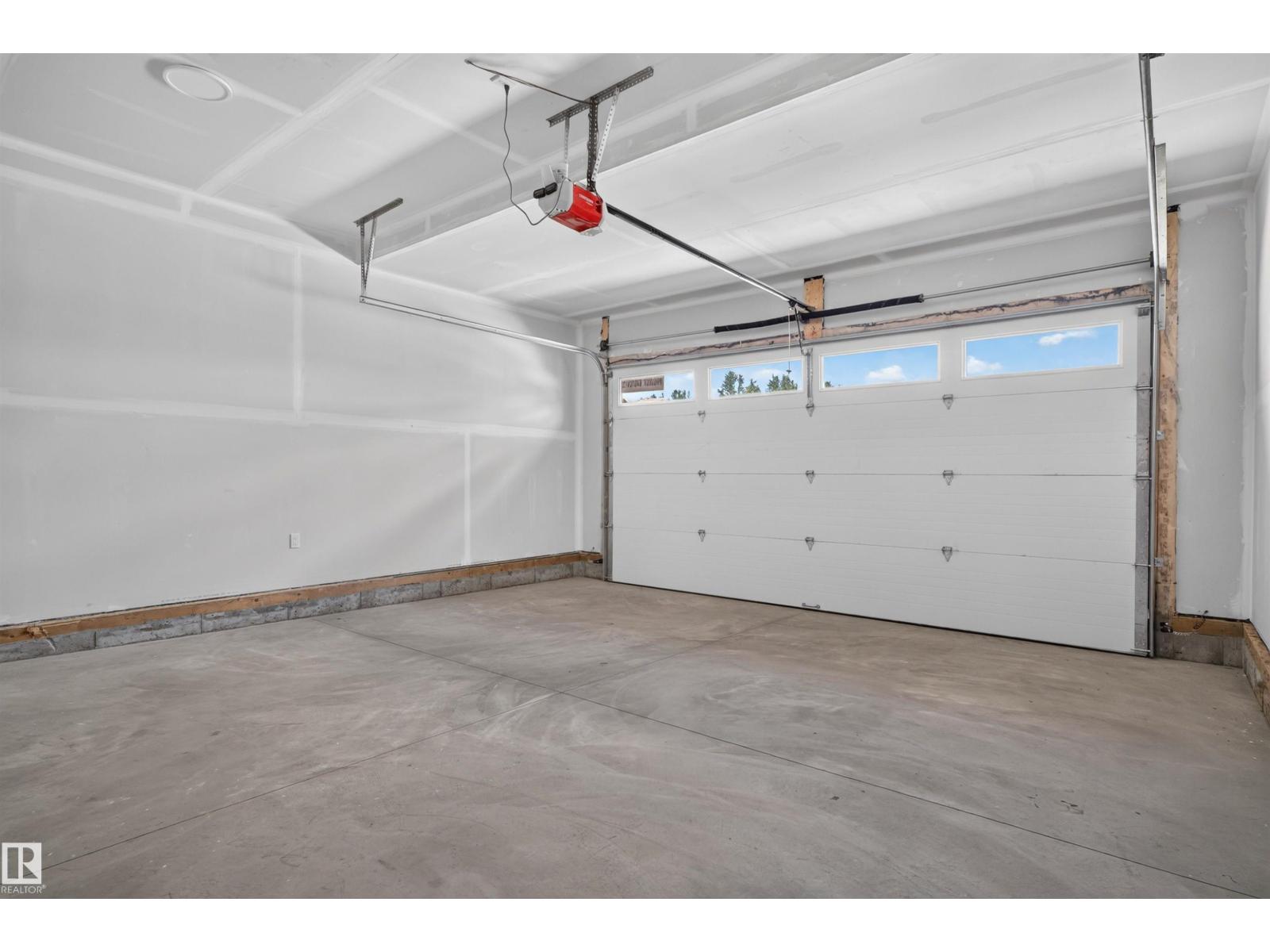 273 Paterson Li Sw Property Photo 32
