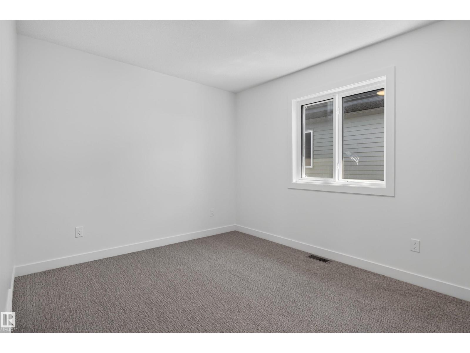 273 Paterson Li Sw Property Photo 56