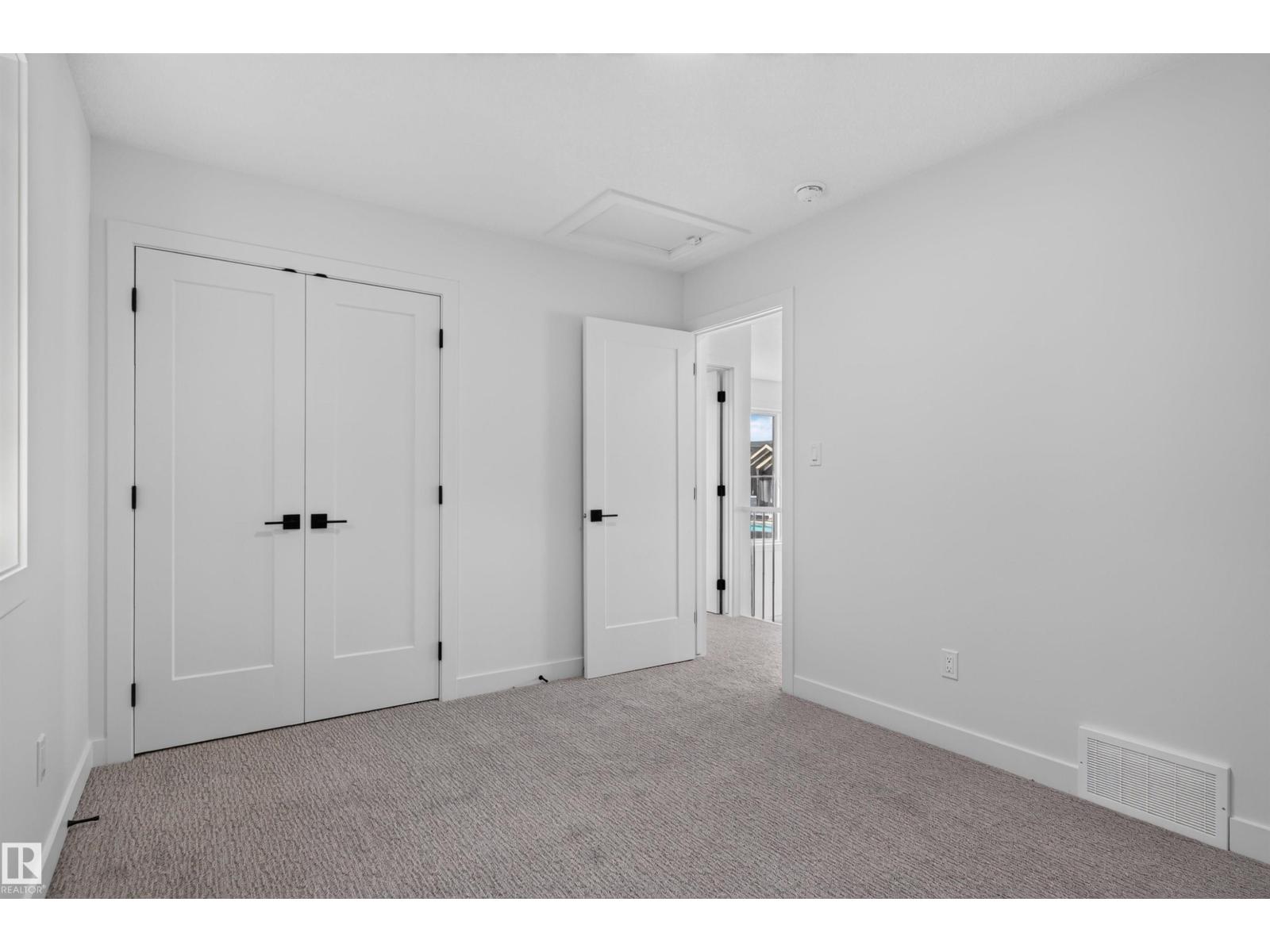 273 Paterson Li Sw Property Photo 57