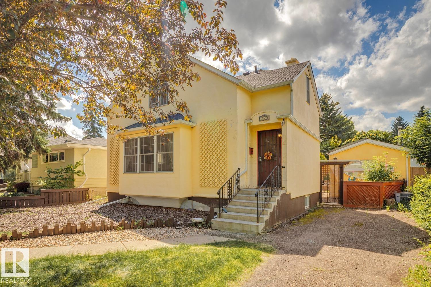 10438 133 Street Nw Property Photo 3