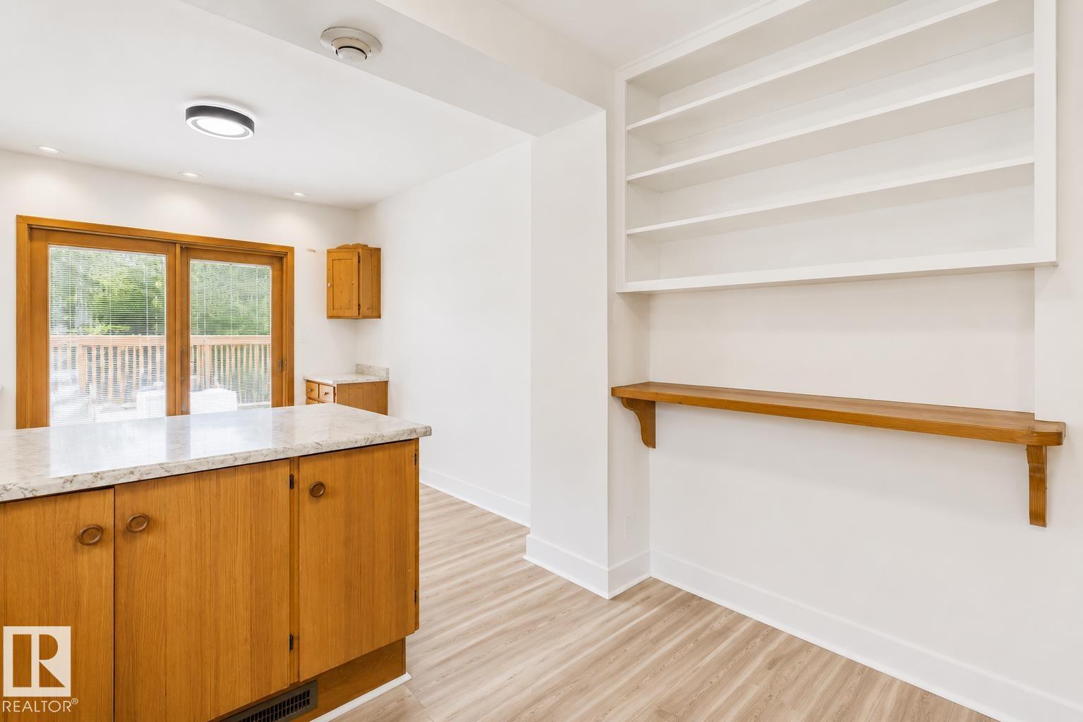 10438 133 Street Nw Property Photo 14